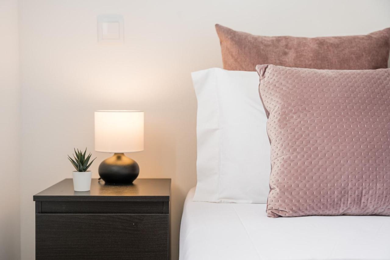 Guestready - Japandi-Chic Home In Central Porto Exterior foto
